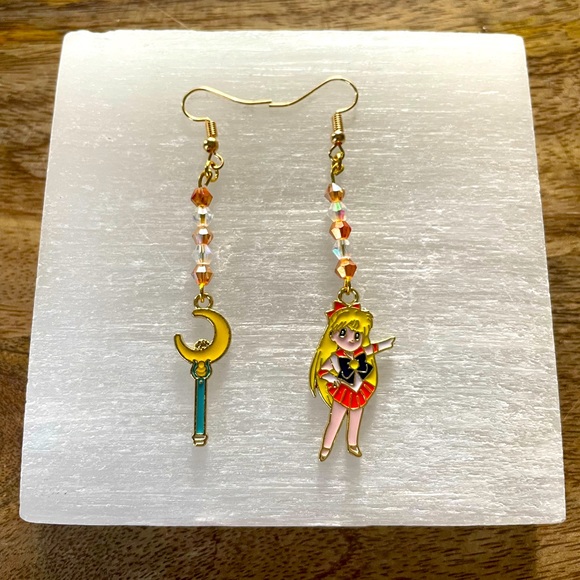 SailorMoon earrings (1 pair each order) - Picture 6 of 6
